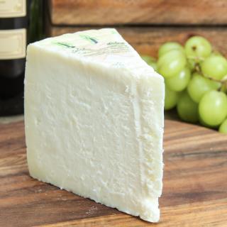 Pecorino Sardo Dolce DOP 49 %