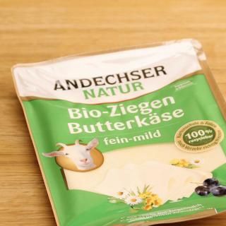 Ziegenbutterkäse in Scheiben