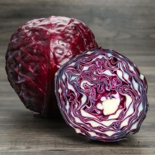 x Rotkohl ca. 1,0 kg