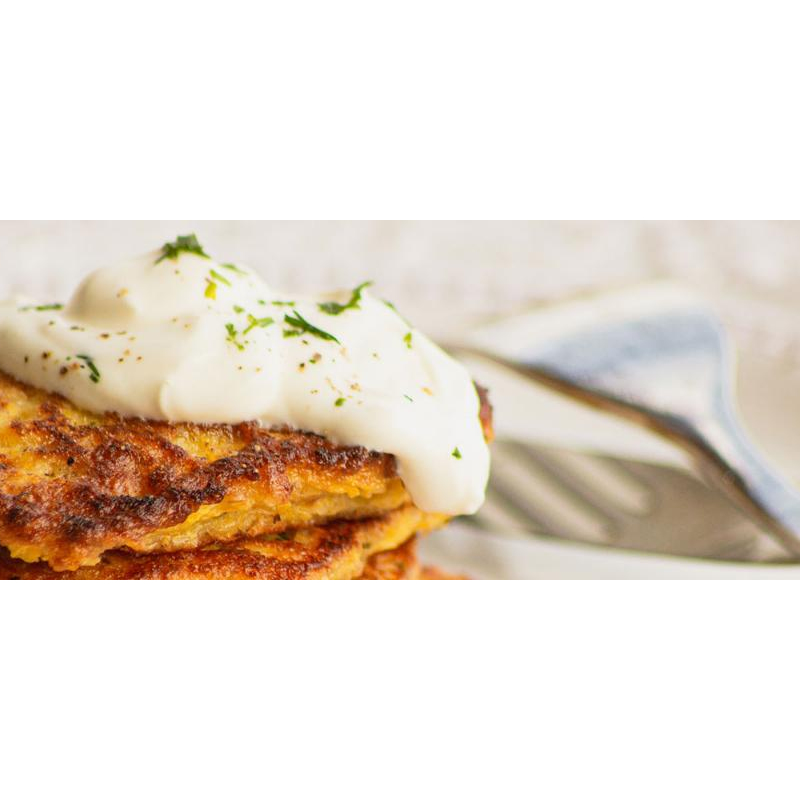 Möhrenpuffer mit Joghurt-Dip