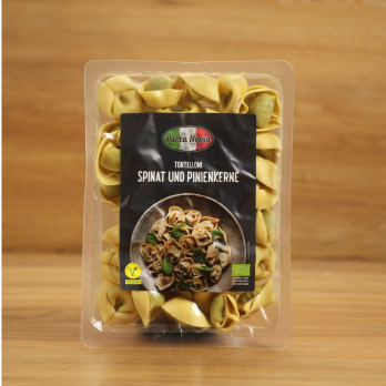 Tortelloni Spinat-Pinienkerne
