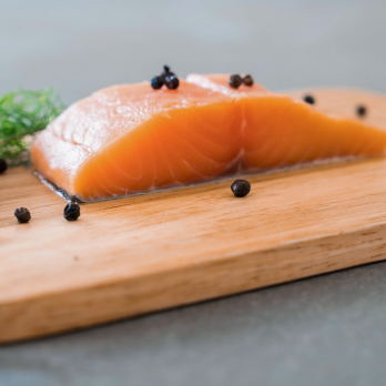 Lachsfilet mit Haut ca. 200 g