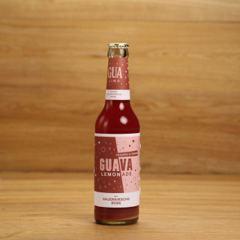 Guaven Limonade mit Sauerkirsche Rose